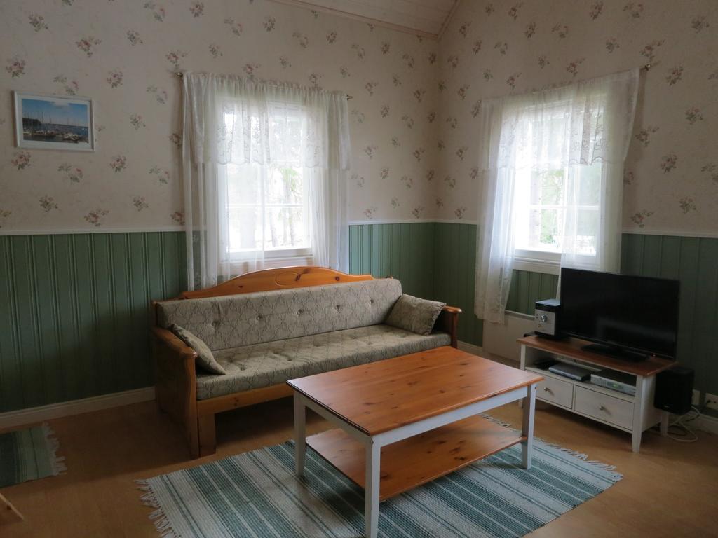 Seilorin Lomakylae Villa Luvia Buitenkant foto